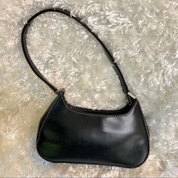 liz claiborne purses clearance